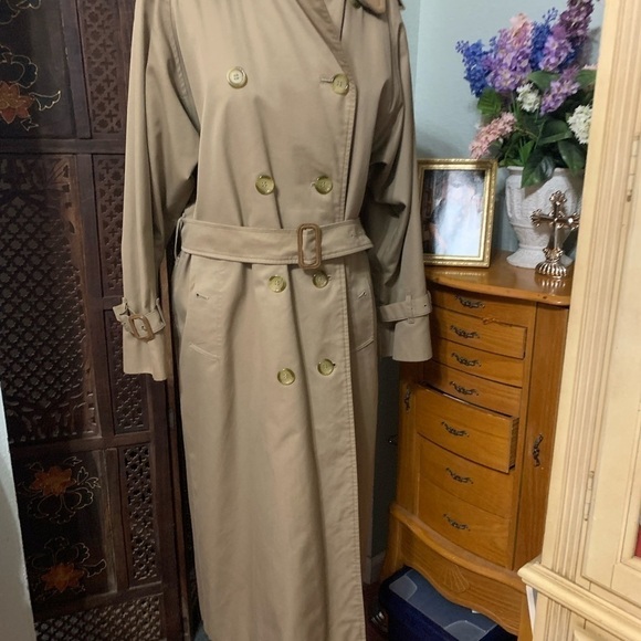 VINTAGE Burberrys trenchcoat - Picture 4 of 14